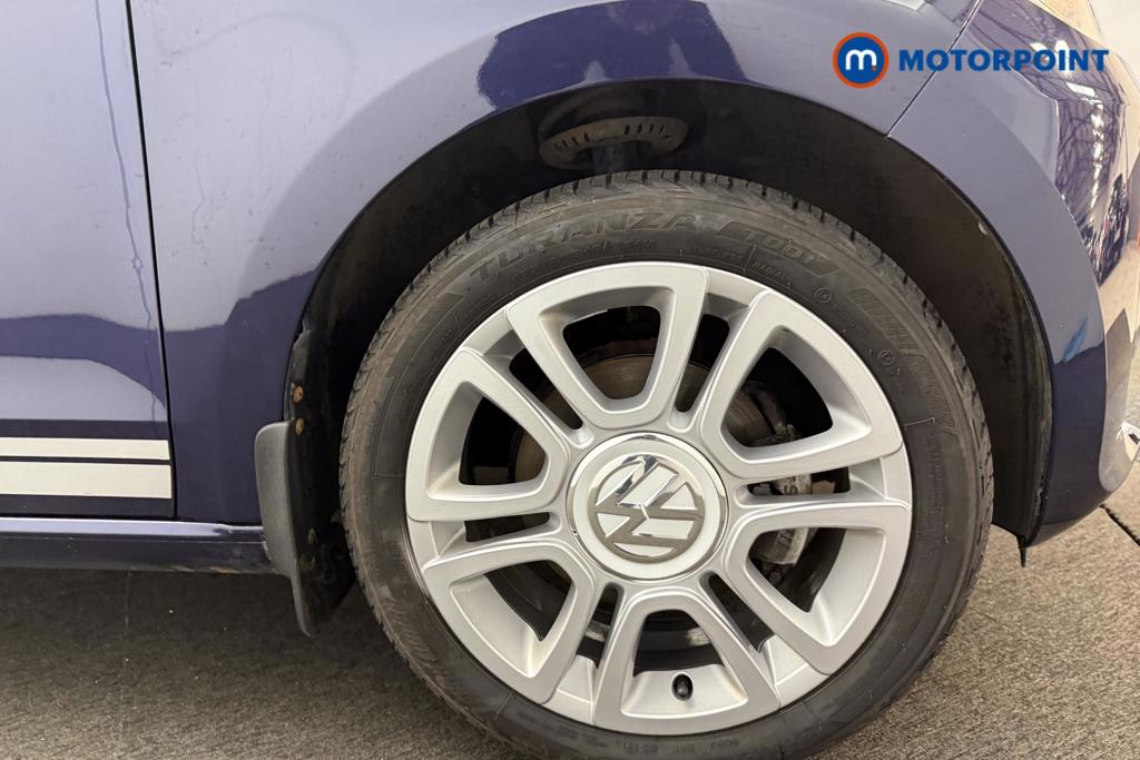 Volkswagen UP Club Up Manual Petrol Hatchback - Stock Number (1555489) - 16th supplementary image