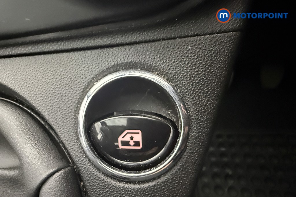 Fiat 500 1.0 Mild Hybrid 3Dr Manual Petrol-Electric Hybrid Hatchback - Stock Number (1557953) - 10th supplementary image