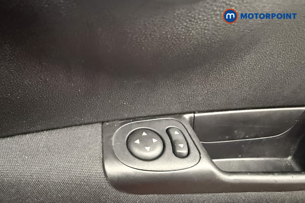 Fiat 500 1.0 Mild Hybrid 3Dr Manual Petrol-Electric Hybrid Hatchback - Stock Number (1557953) - 16th supplementary image