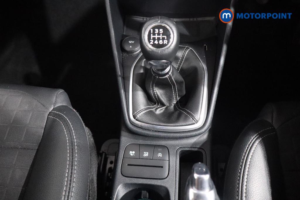Ford Fiesta Titanium X Manual Petrol-Electric Hybrid Hatchback - Stock Number (1558031) - 4th supplementary image