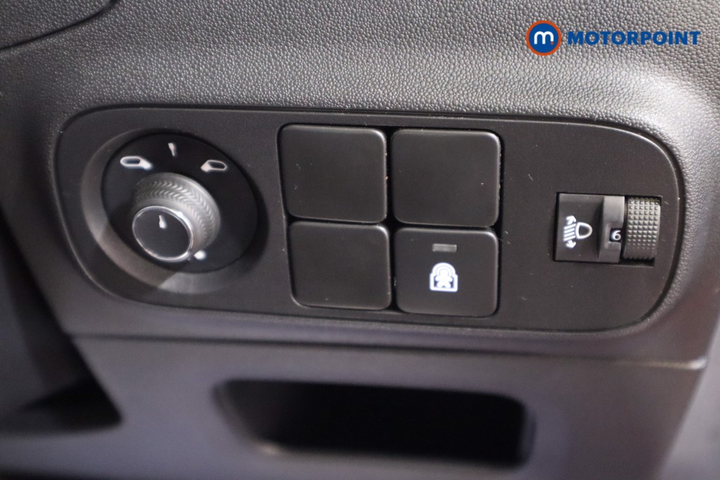 Citroen C3 Shine Plus Manual Petrol Hatchback - Stock Number (1558464) - 10th supplementary image