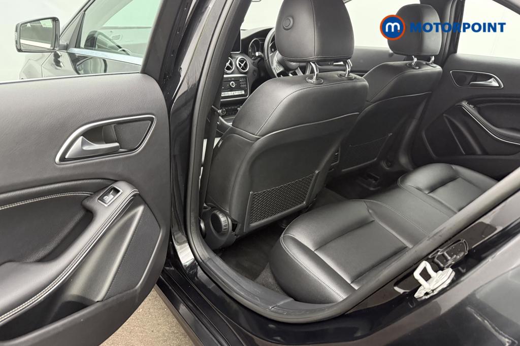 Mercedes-Benz A Class Sport Manual Diesel Hatchback - Stock Number (1558645) - 4th supplementary image