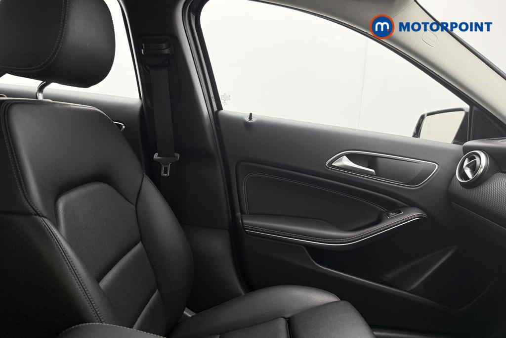 Mercedes-Benz A Class Sport Manual Diesel Hatchback - Stock Number (1558645) - 24th supplementary image