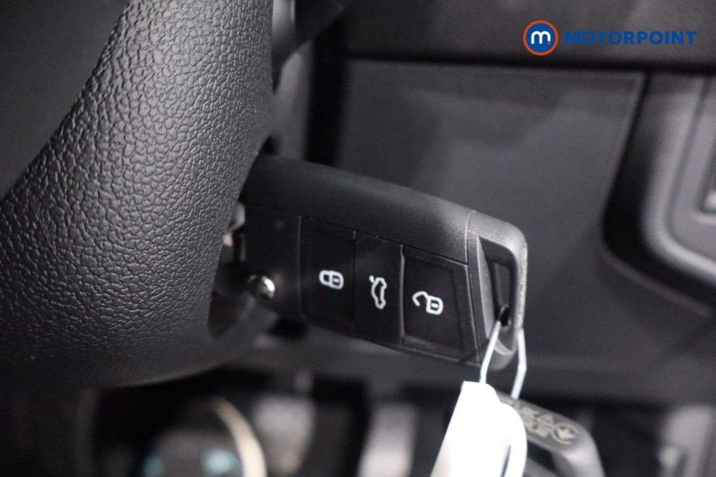 Volkswagen Polo Life Automatic Petrol Hatchback - Stock Number (1558785) - 13th supplementary image