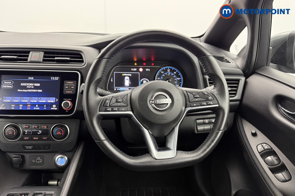 Nissan Leaf Acenta Automatic Electric Hatchback - Stock Number (1559296) - 2nd supplementary image