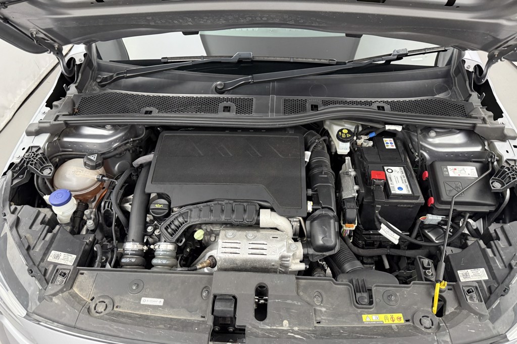 Vauxhall Corsa Ultimate Automatic Petrol Hatchback - Stock Number (1560326) - 26th supplementary image