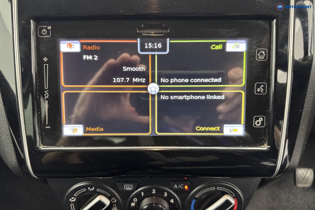 Suzuki Swift Sz-L Manual Petrol-Electric Hybrid Hatchback - Stock Number (1561009) - 2nd supplementary image