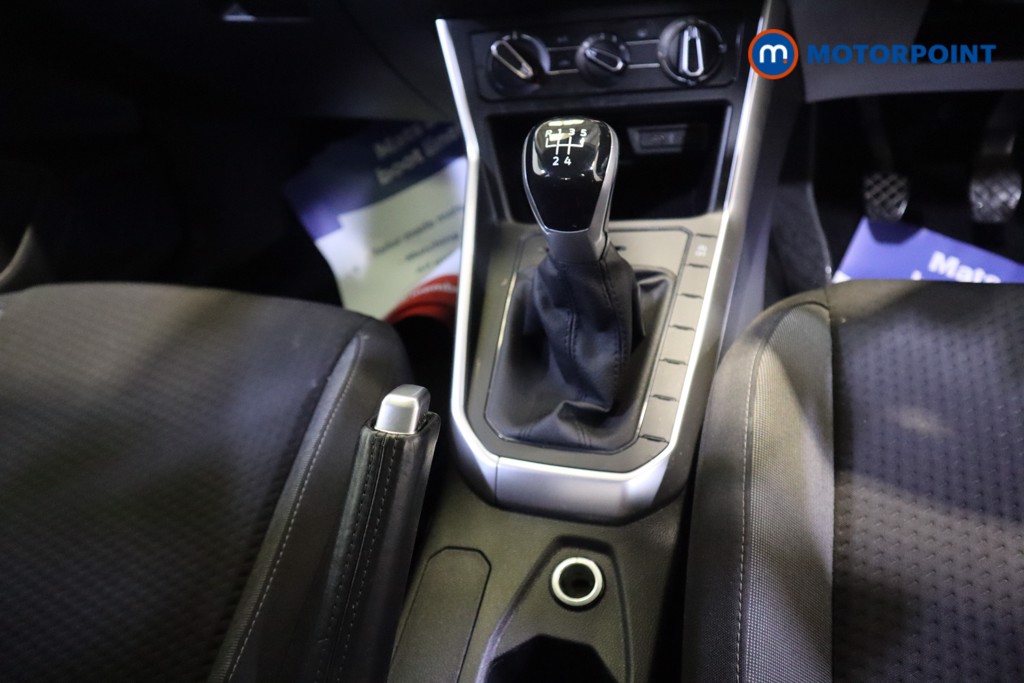Volkswagen Polo Life Manual Petrol Hatchback - Stock Number (1561266) - 6th supplementary image