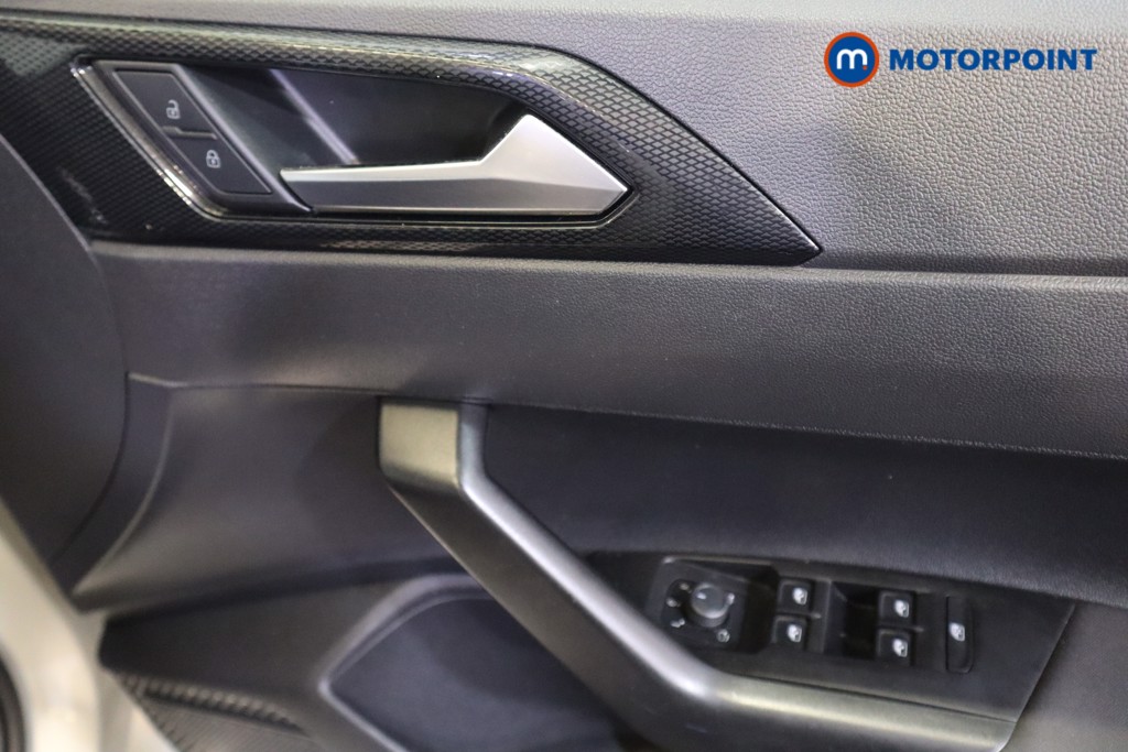 Volkswagen Polo Life Manual Petrol Hatchback - Stock Number (1561266) - 8th supplementary image