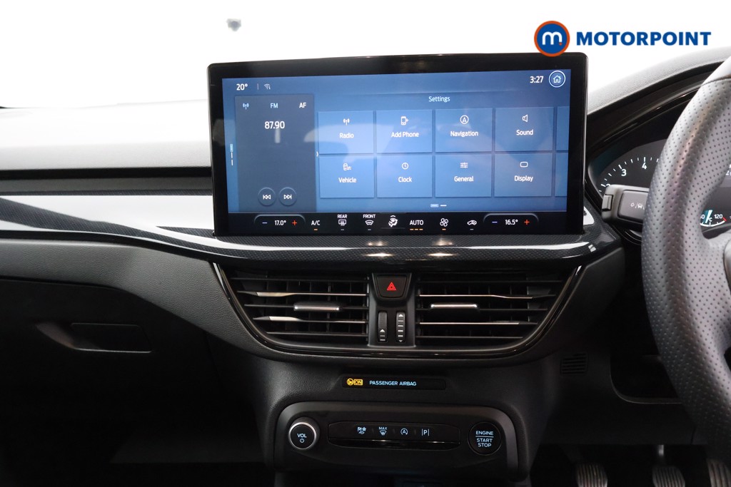 Ford Focus St-Line Manual Petrol Hatchback - Stock Number (1561307) - 5th supplementary image