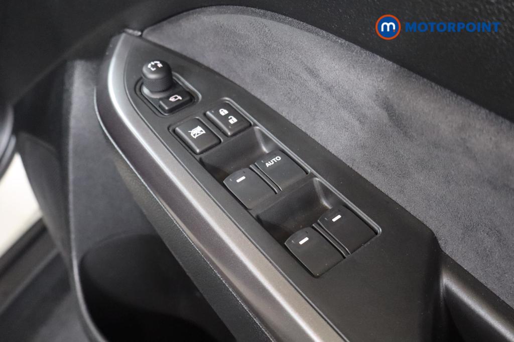 Suzuki Vitara SZ5 Manual Petrol-Electric Hybrid SUV - Stock Number (1561318) - 21st supplementary image