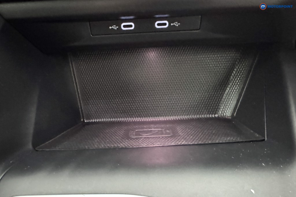 Volkswagen Golf Style Automatic Petrol Hatchback - Stock Number (1561731) - 16th supplementary image