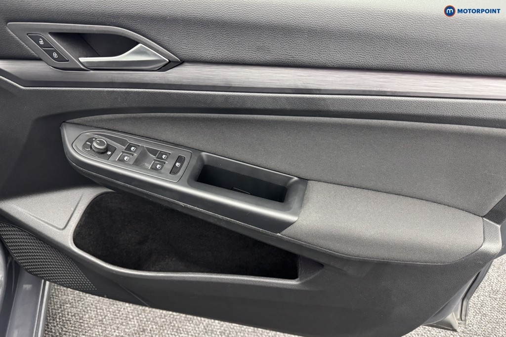 Volkswagen Golf Style Automatic Petrol Hatchback - Stock Number (1561731) - 21st supplementary image