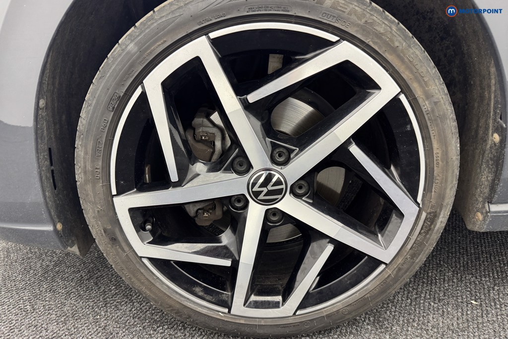 Volkswagen Golf Style Automatic Petrol Hatchback - Stock Number (1561731) - 33rd supplementary image