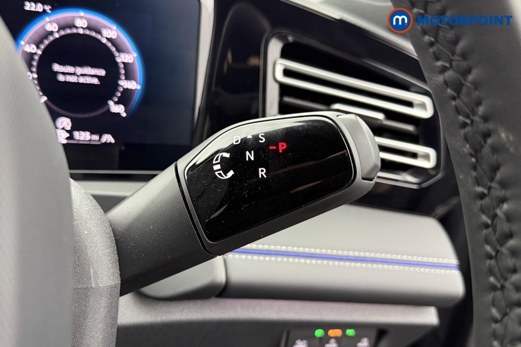 Volkswagen Tiguan R-Line Automatic Diesel SUV - Stock Number (1561929) - 14th supplementary image
