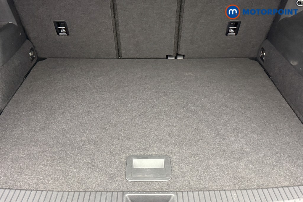 Volkswagen Tiguan R-Line Automatic Diesel SUV - Stock Number (1561929) - 22nd supplementary image