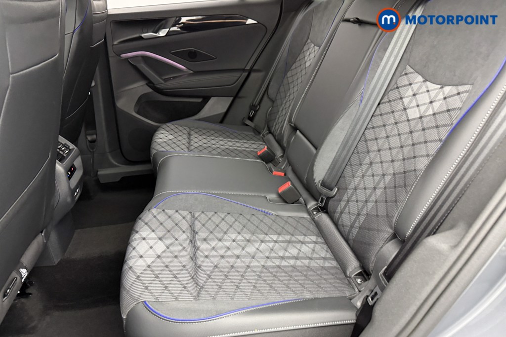 Volkswagen Tiguan R-Line Automatic Diesel SUV - Stock Number (1561929) - 24th supplementary image
