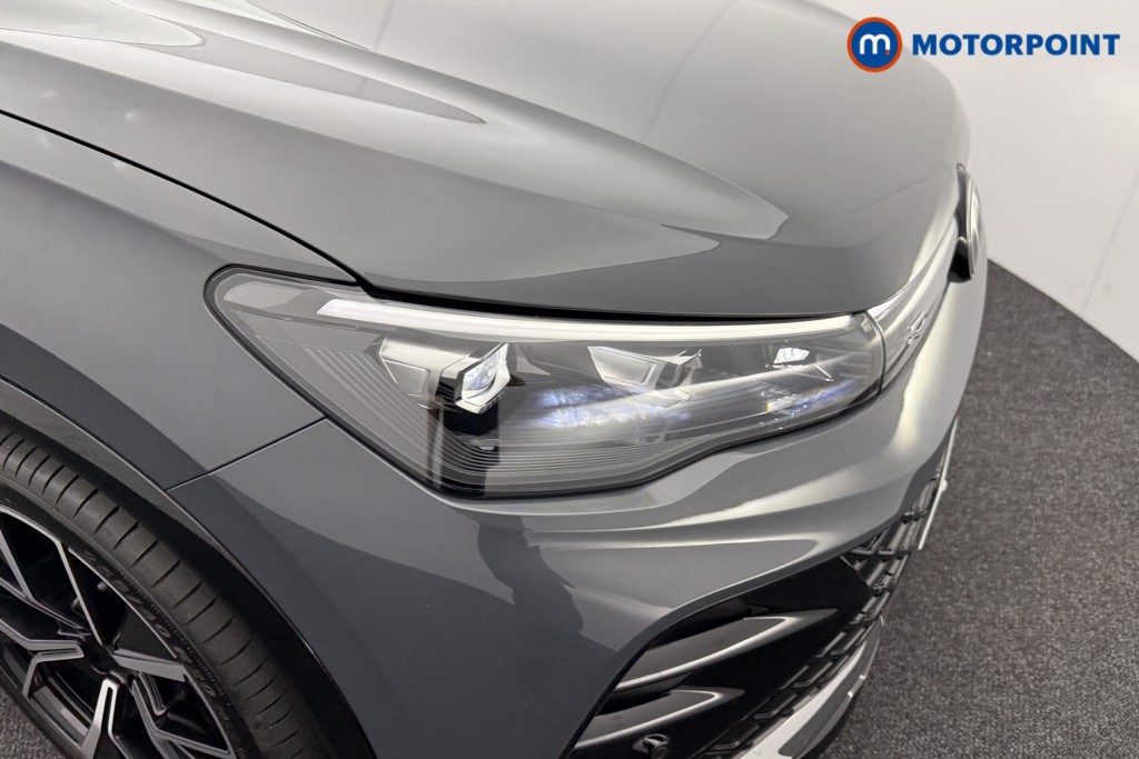 Volkswagen Tiguan R-Line Automatic Diesel SUV - Stock Number (1561929) - 28th supplementary image