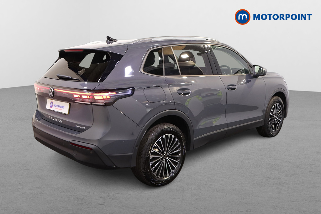 Volkswagen Tiguan Match Automatic Petrol Plug-In Hybrid SUV - Stock Number (1562373) - Drivers side rear corner