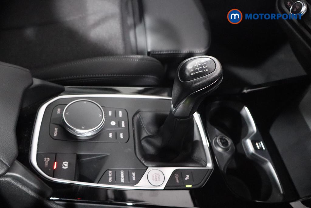 BMW 2 Series Sport Manual Petrol Saloon - Stock Number (1563272) - 3rd supplementary image