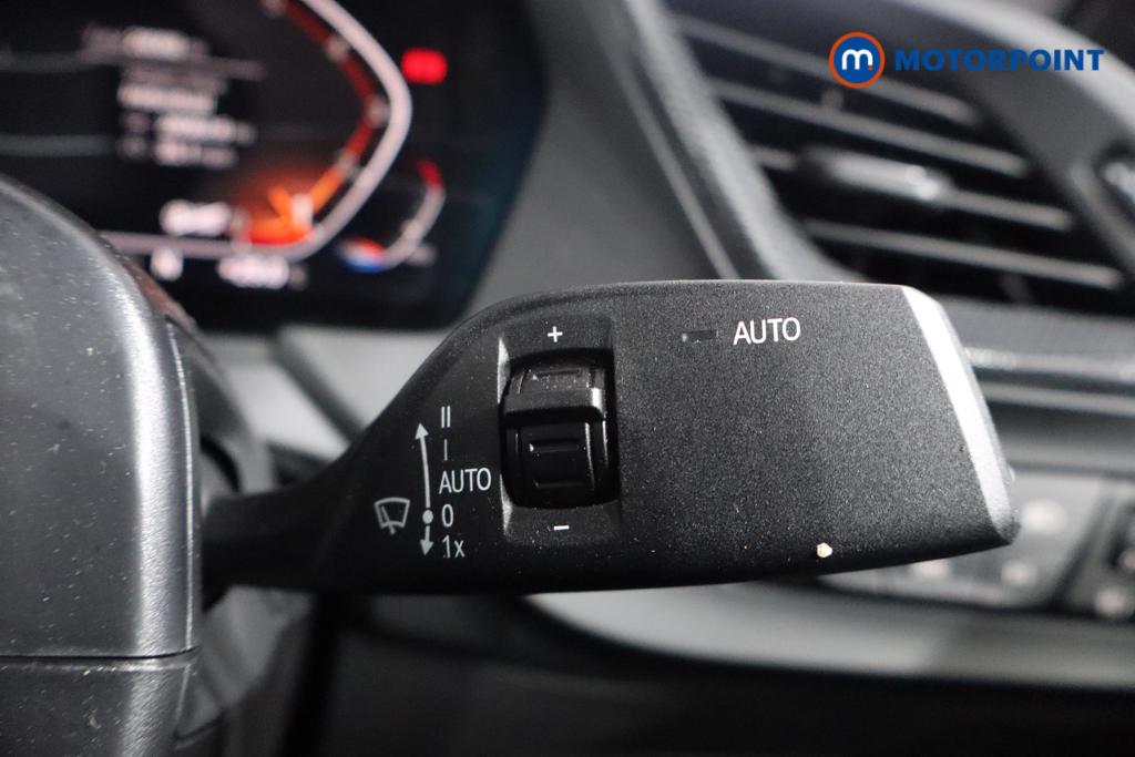 BMW 2 Series Sport Manual Petrol Saloon - Stock Number (1563272) - 9th supplementary image