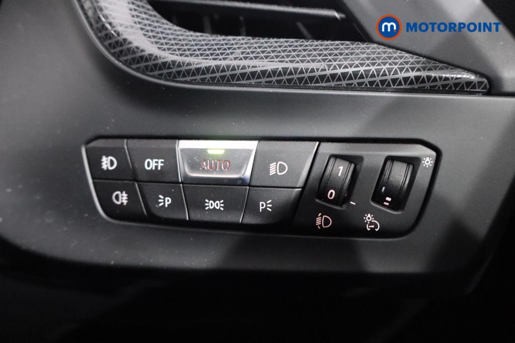 BMW 2 Series Sport Manual Petrol Saloon - Stock Number (1563272) - 10th supplementary image