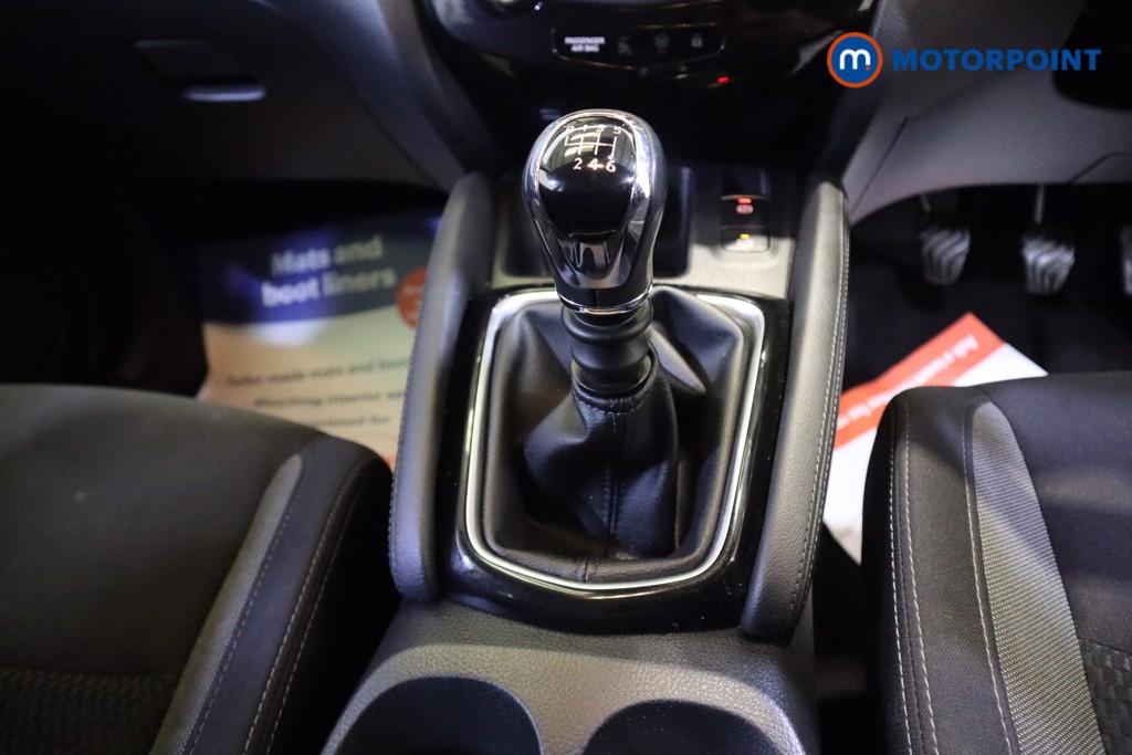 Nissan Qashqai Acenta Premium Manual Petrol SUV - Stock Number (1563355) - 6th supplementary image