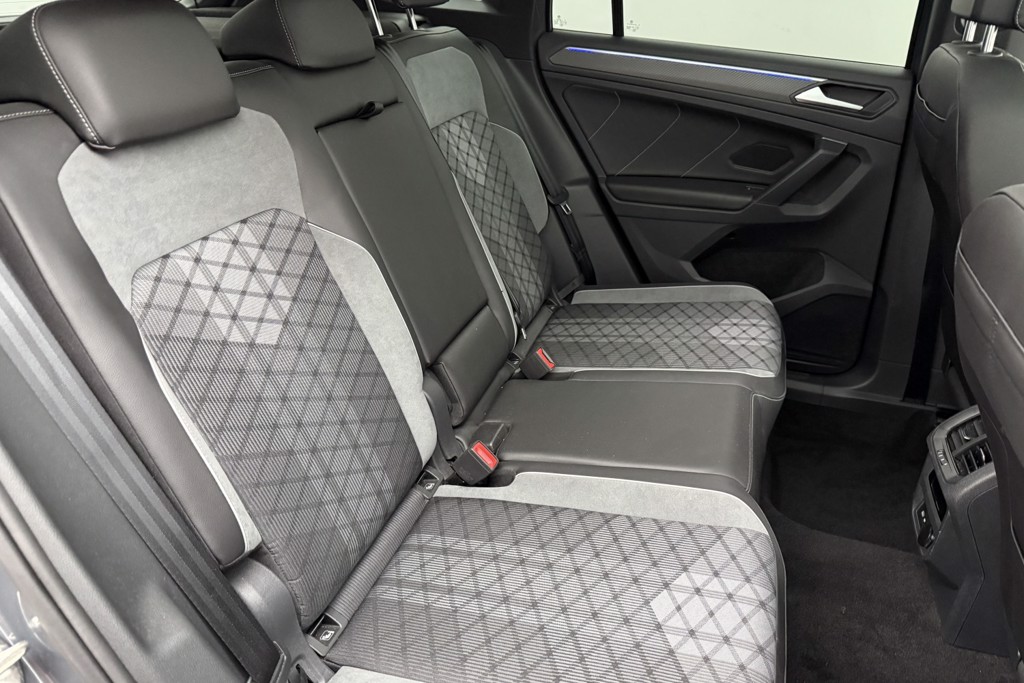 Volkswagen Tiguan Black Edition Automatic Petrol SUV - Stock Number (1563394) - 22nd supplementary image