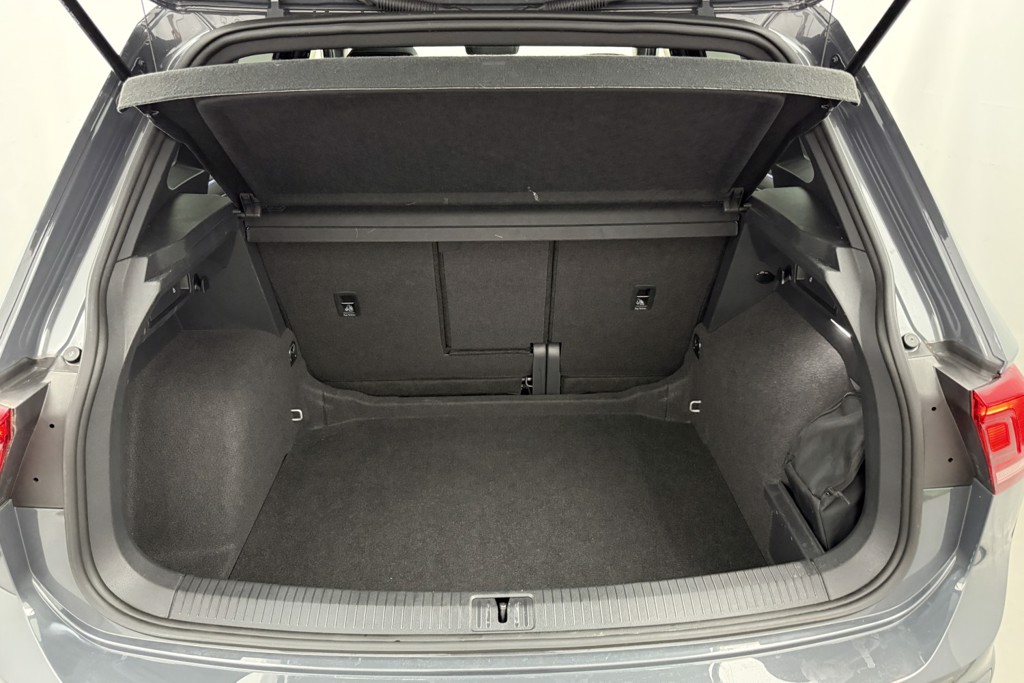 Volkswagen Tiguan Black Edition Automatic Petrol SUV - Stock Number (1563394) - 28th supplementary image