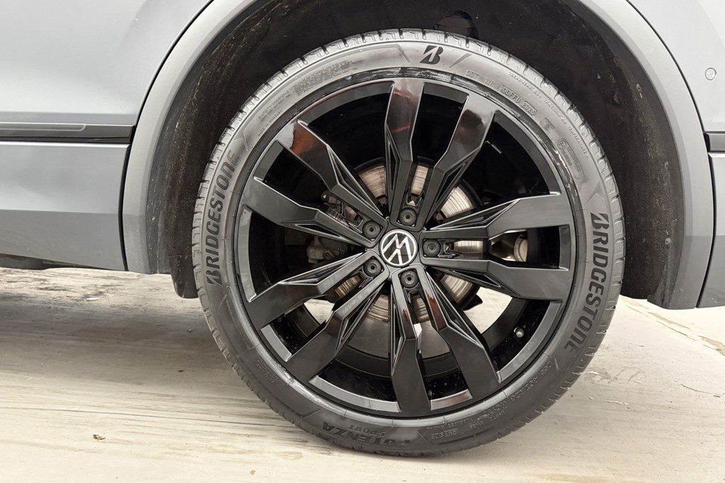 Volkswagen Tiguan Black Edition Automatic Petrol SUV - Stock Number (1563394) - 33rd supplementary image