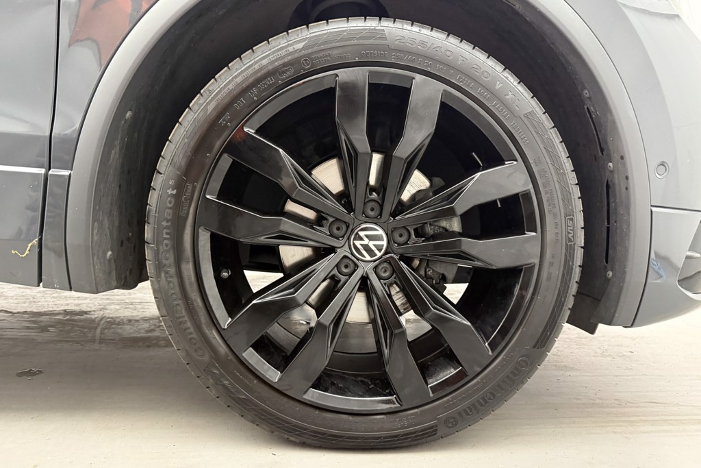 Volkswagen Tiguan Black Edition Automatic Petrol SUV - Stock Number (1563394) - 36th supplementary image