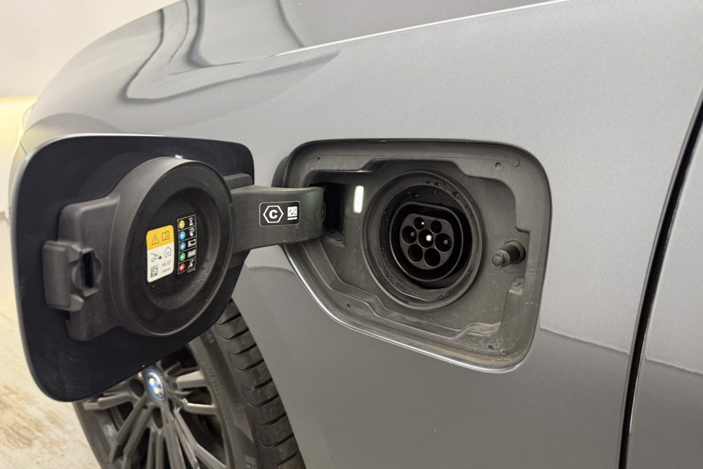 BMW 3 Series M Sport Automatic Petrol Plug-In Hybrid Saloon - Stock Number (1563561) - 36th supplementary image