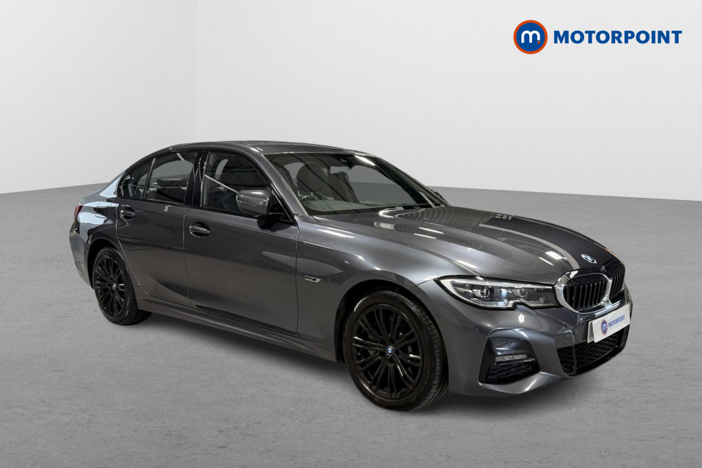 BMW 3 Series M Sport Automatic Petrol Plug-In Hybrid Saloon - Stock Number (1563561) - Drivers side front corner