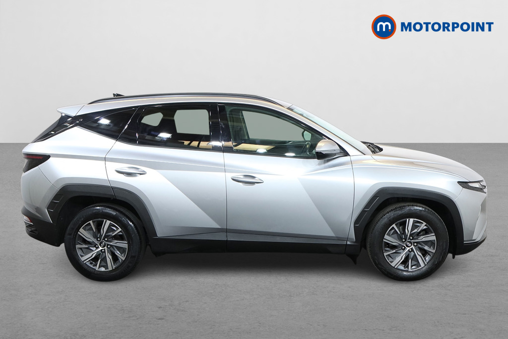 Hyundai Tucson Se Connect Manual Petrol SUV - Stock Number (1563668) - Drivers side