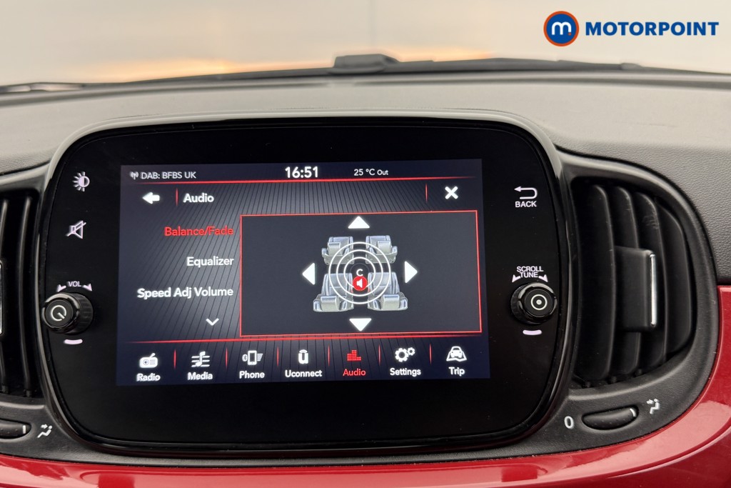 Fiat 500 Dolcevita Manual Petrol-Electric Hybrid Hatchback - Stock Number (1563775) - 8th supplementary image