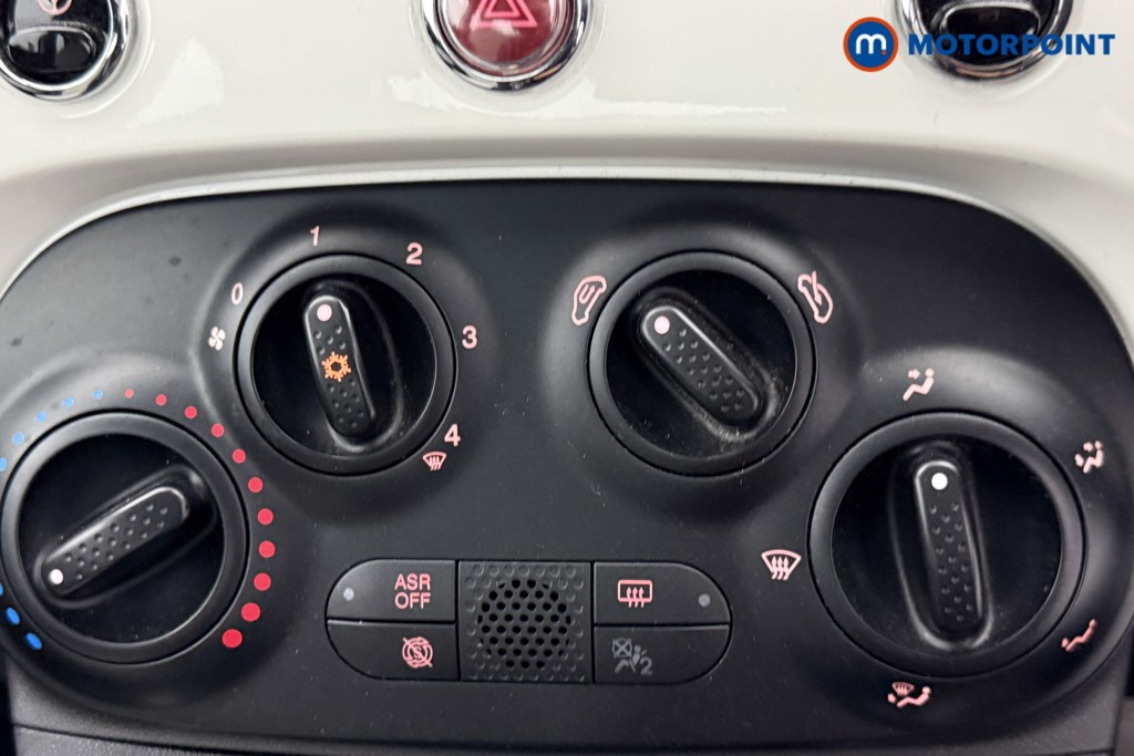 Fiat 500 Dolcevita Manual Petrol-Electric Hybrid Hatchback - Stock Number (1563776) - 9th supplementary image