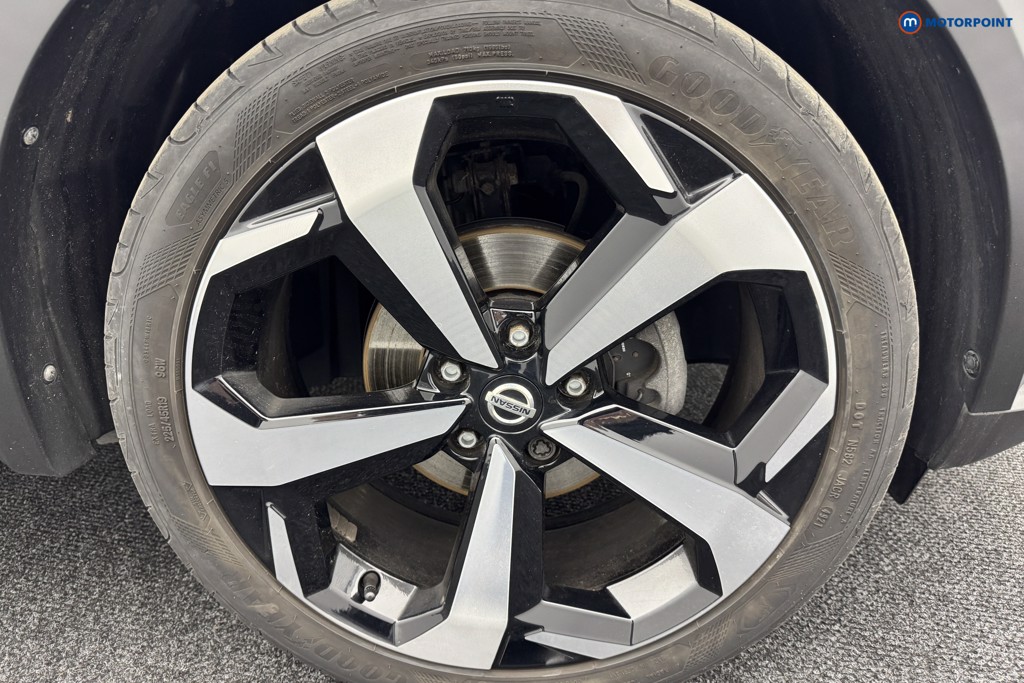 Nissan Juke Tekna Manual Petrol SUV - Stock Number (1563781) - 29th supplementary image