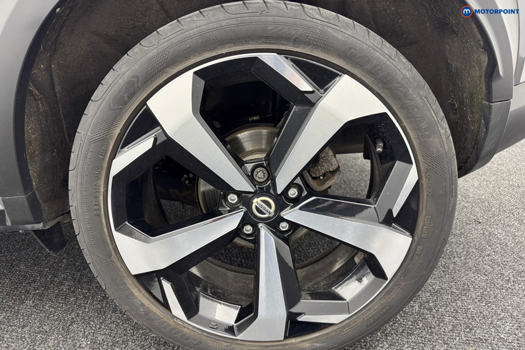 Nissan Juke Tekna Manual Petrol SUV - Stock Number (1563781) - 31st supplementary image