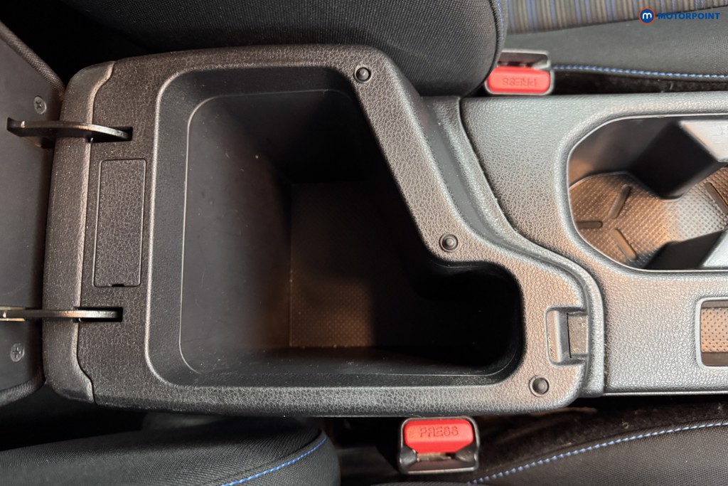 Nissan Leaf N-Connecta Automatic Electric Hatchback - Stock Number (1563953) - 9th supplementary image