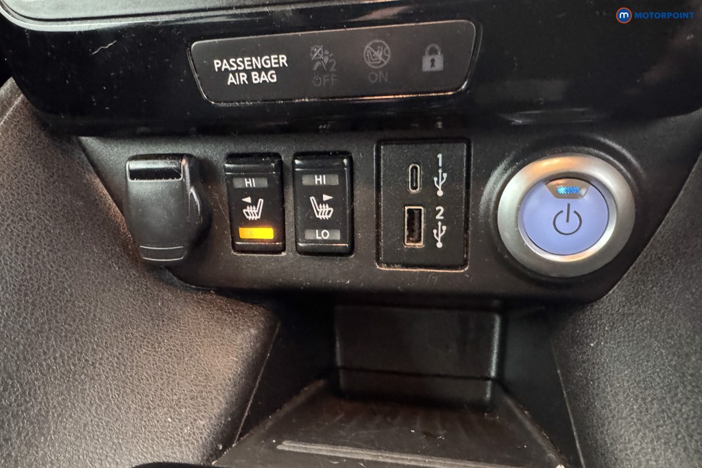 Nissan Leaf N-Connecta Automatic Electric Hatchback - Stock Number (1563953) - 13th supplementary image
