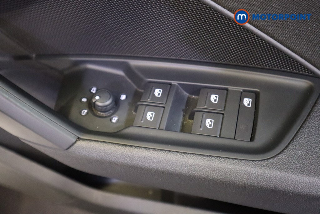 Audi A3 Technik Manual Petrol Hatchback - Stock Number (1564569) - 9th supplementary image