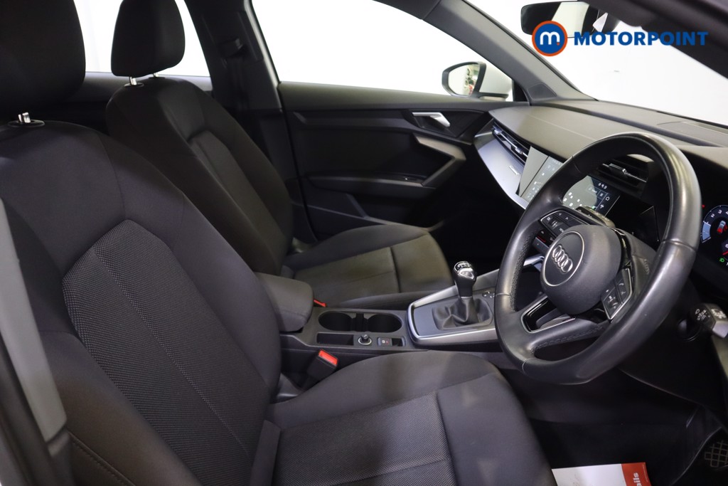 Audi A3 Technik Manual Petrol Hatchback - Stock Number (1564569) - 13th supplementary image