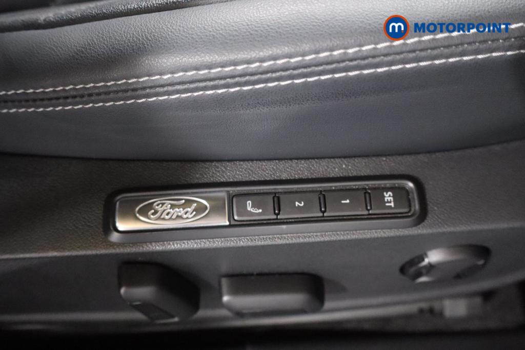 Ford Explorer Premium Automatic Electric SUV - Stock Number (1564618) - 16th supplementary image