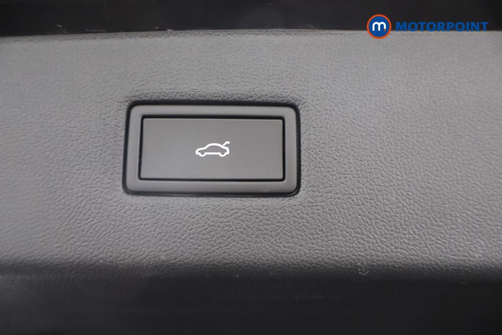 Ford Explorer Premium Automatic Electric SUV - Stock Number (1564618) - 28th supplementary image