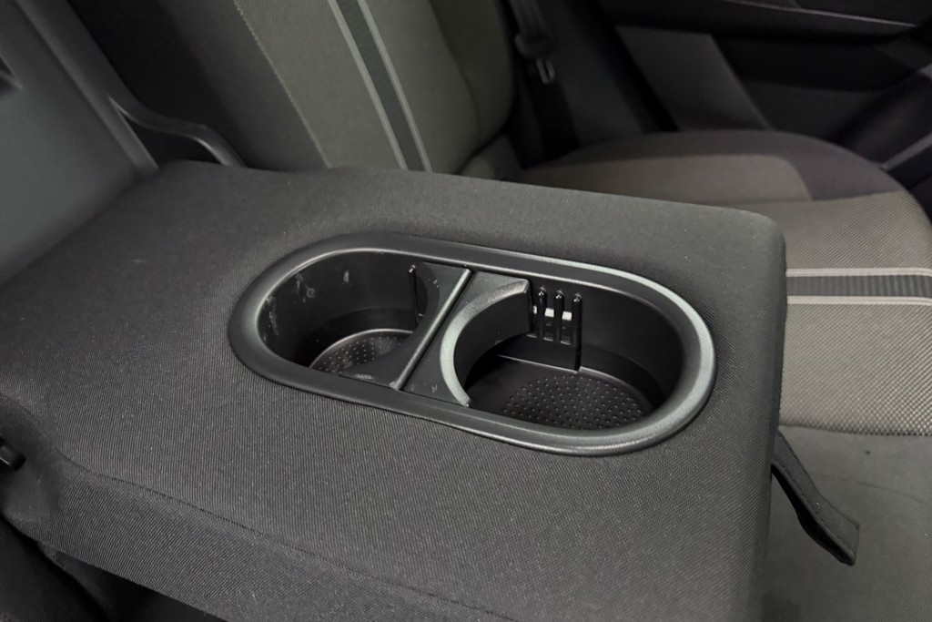 Volkswagen T-Roc Black Edition Manual Petrol SUV - Stock Number (1564659) - 24th supplementary image