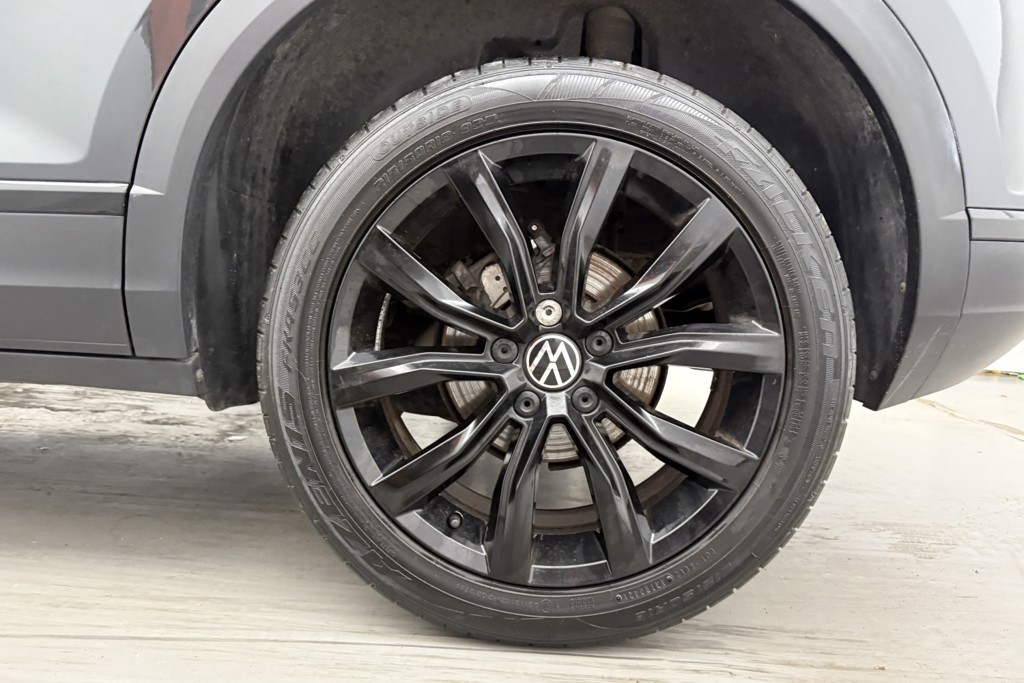 Volkswagen T-Roc Black Edition Manual Petrol SUV - Stock Number (1564659) - 32nd supplementary image