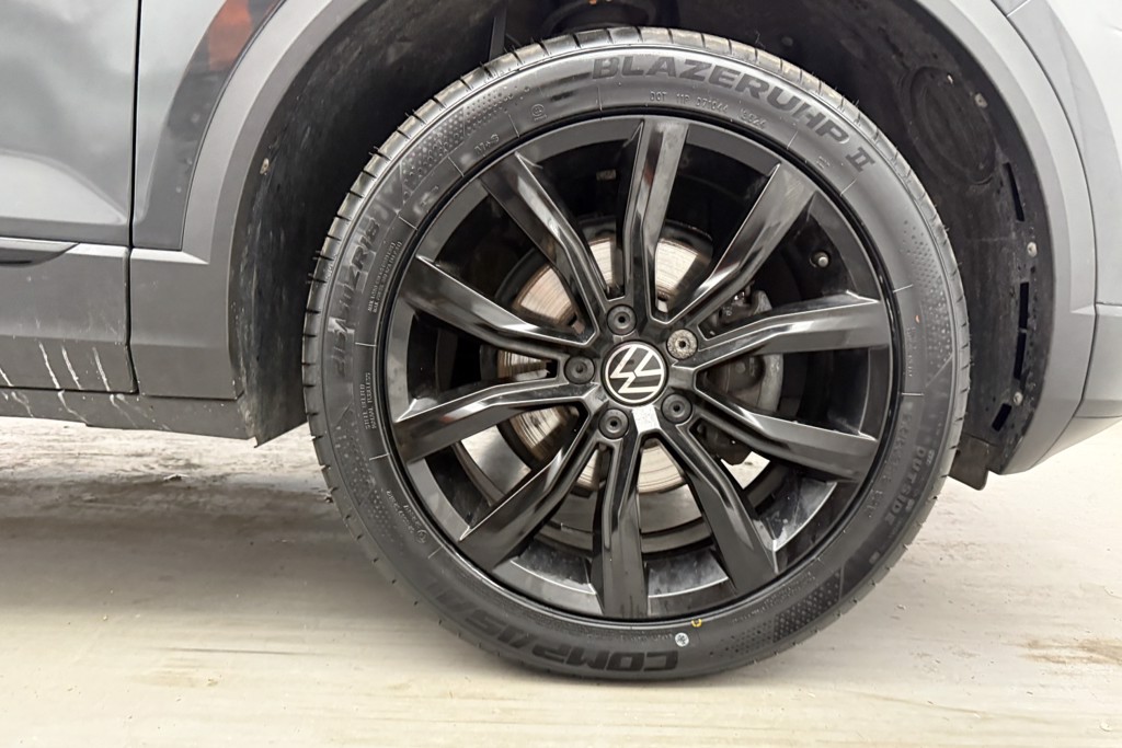 Volkswagen T-Roc Black Edition Manual Petrol SUV - Stock Number (1564659) - 34th supplementary image