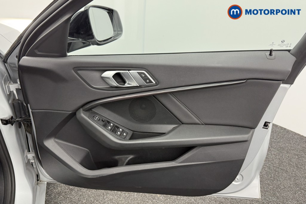BMW 1 Series Sport Manual Diesel Hatchback - Stock Number (1564748) - 19th supplementary image