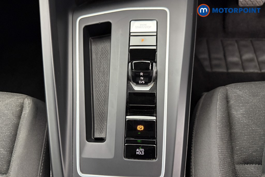 Volkswagen Golf Life Automatic Petrol Hatchback - Stock Number (1564749) - 13th supplementary image