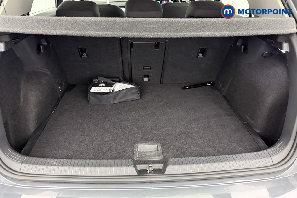 Volkswagen Golf Life Automatic Petrol Hatchback - Stock Number (1564749) - 21st supplementary image